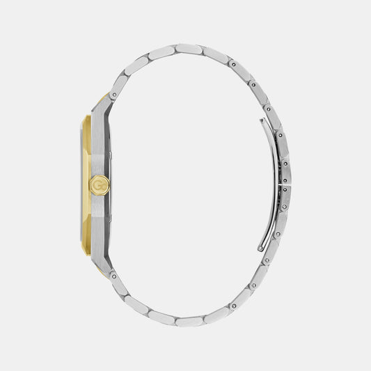 Coussin Sleek Men Quartz Green Dial Analog Stainless Steel Watch Z26002G9MF GC 42 mm Tonneau Quartz watch