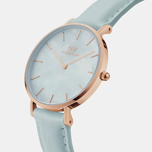 Petite Women Quartz Blue Dial Analog Leather Watch DW00100635K Daniel Wellington 28 mm Round Quartz watch