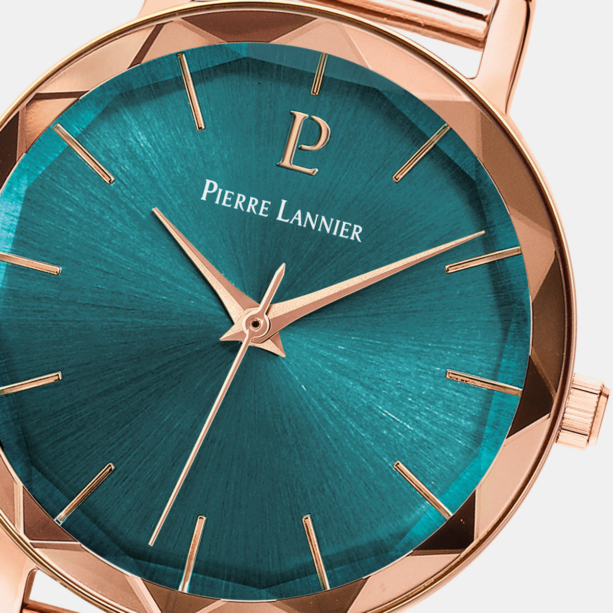 Women Quartz Green Dial Analog Stainless Steel Watch 012P978