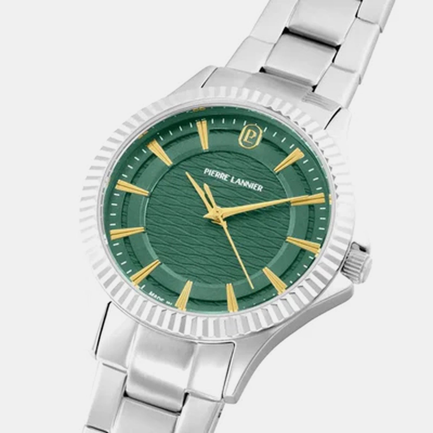 Metropolitain Women Quartz Green Dial Analog Stainless Steel Watch 017G671