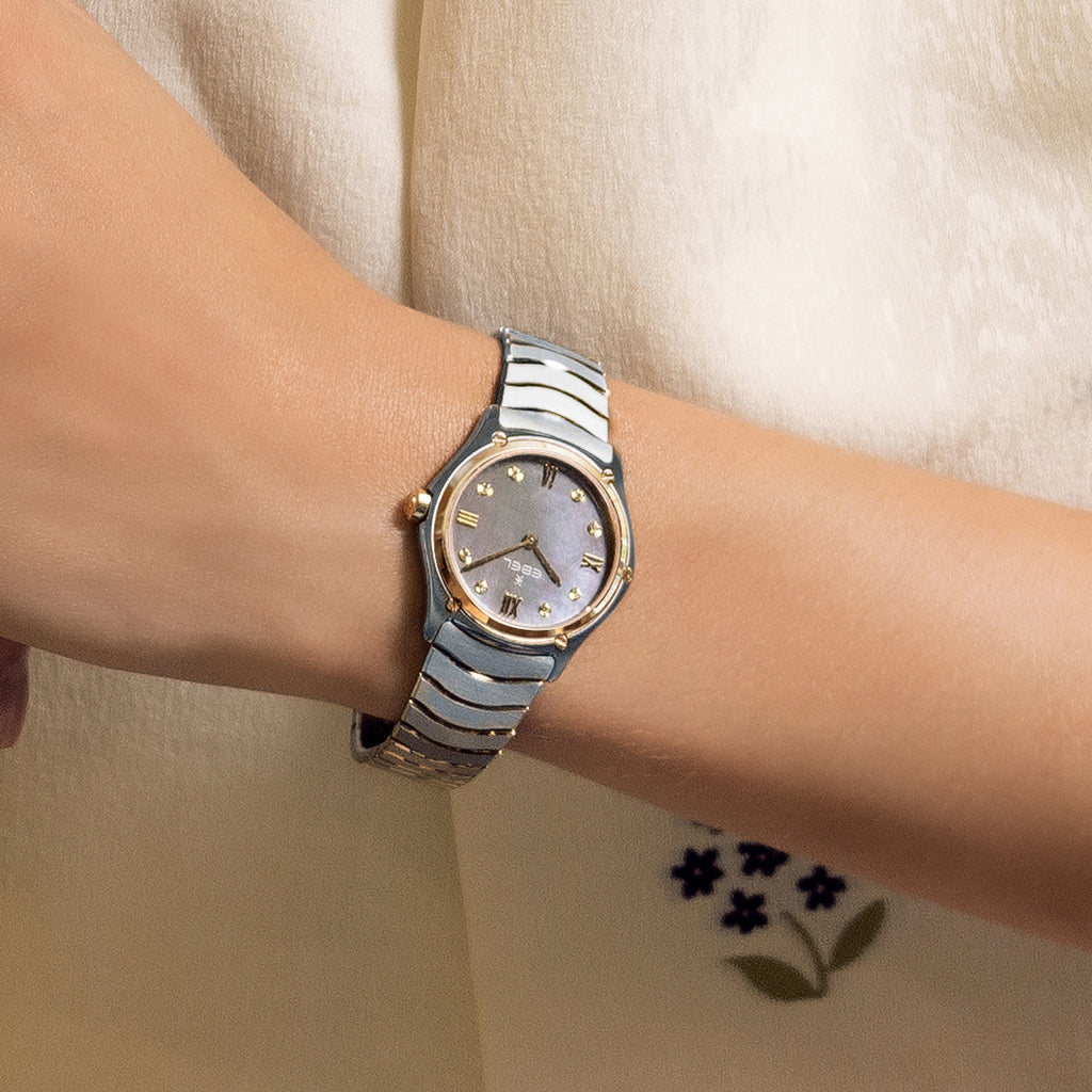 Sport Classic Women Quartz Mother Of Pearl Dial Analog Stainless Steel Watch 1216642