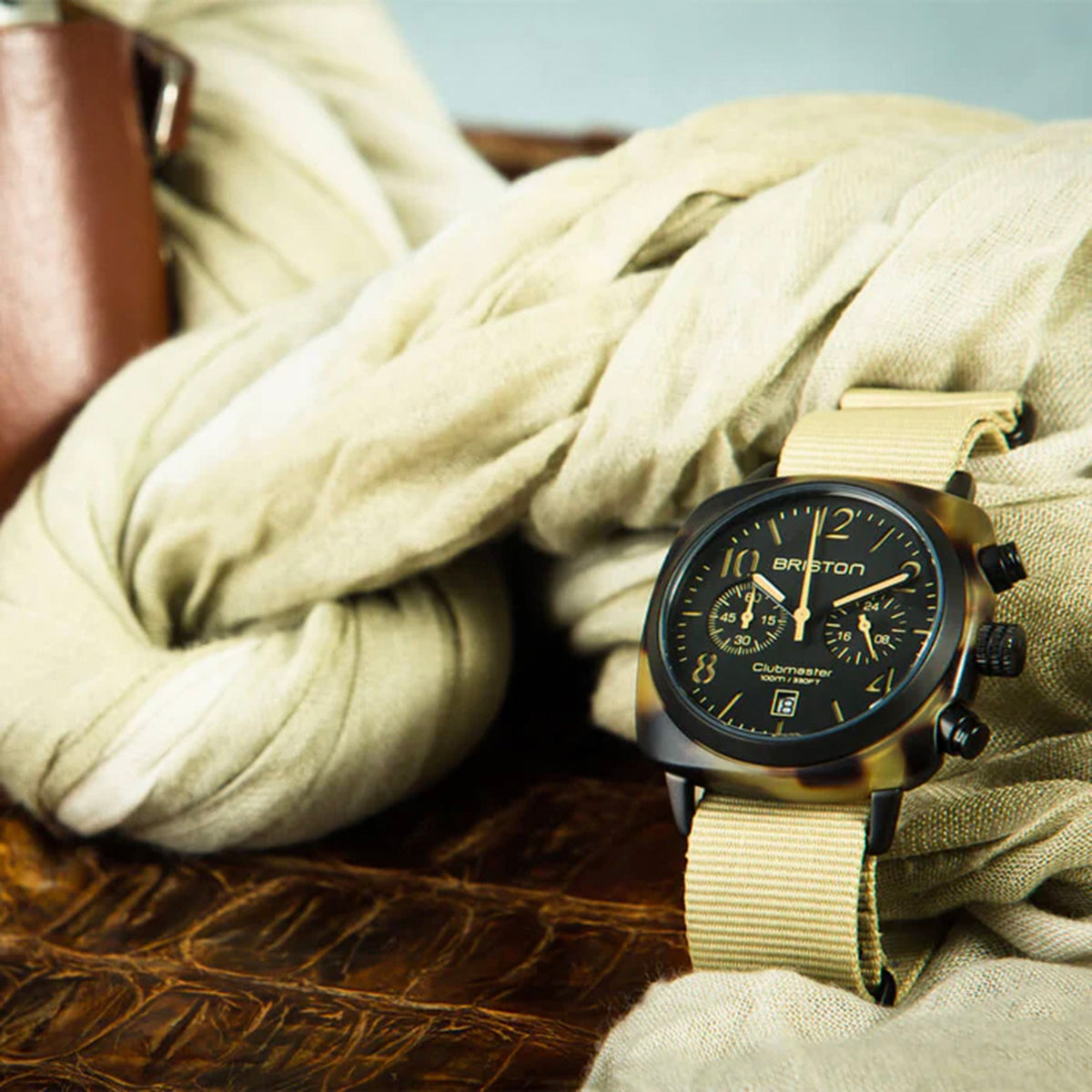 Clubmaster Classic Unisex Quartz Black Dial Chronograph NATO Watch 14140.PBAM.TS.5.NK
