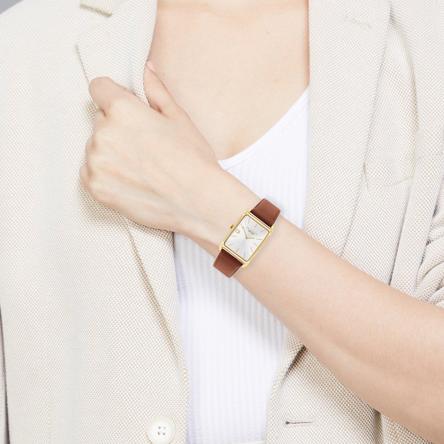 Unisex Quartz Silver Dial Analog Leather Watch 14400044