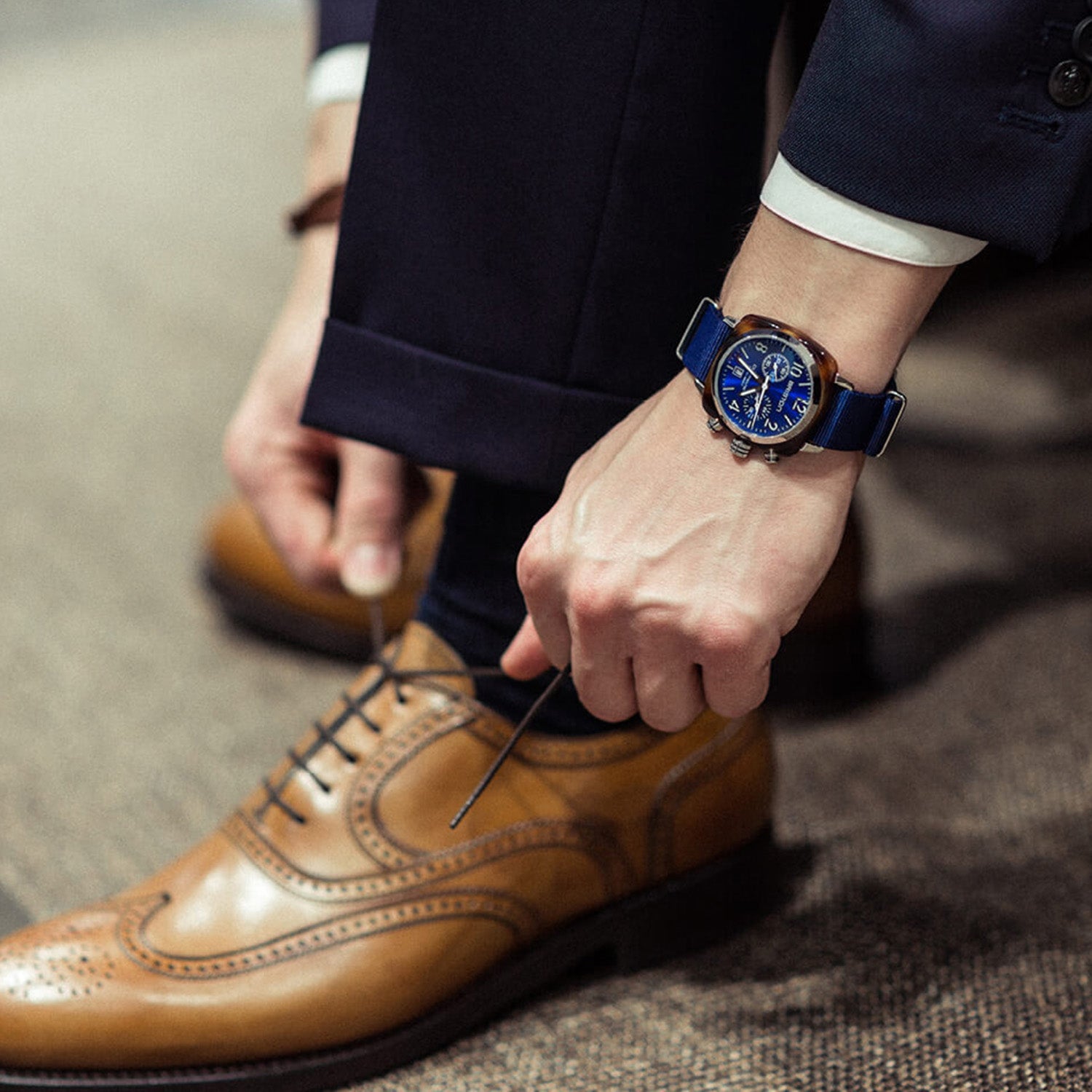 Clubmaster Classic Men Quartz Navy Blue Dial Chronograph NATO Watch 15140.SA.T.9.NNB