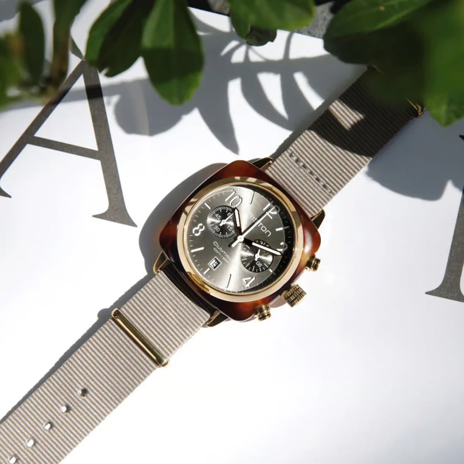 Clubmaster Classic Unisex Quartz Taupe Dial Chronograph NATO Watch 19140.PYA.T.30.NT