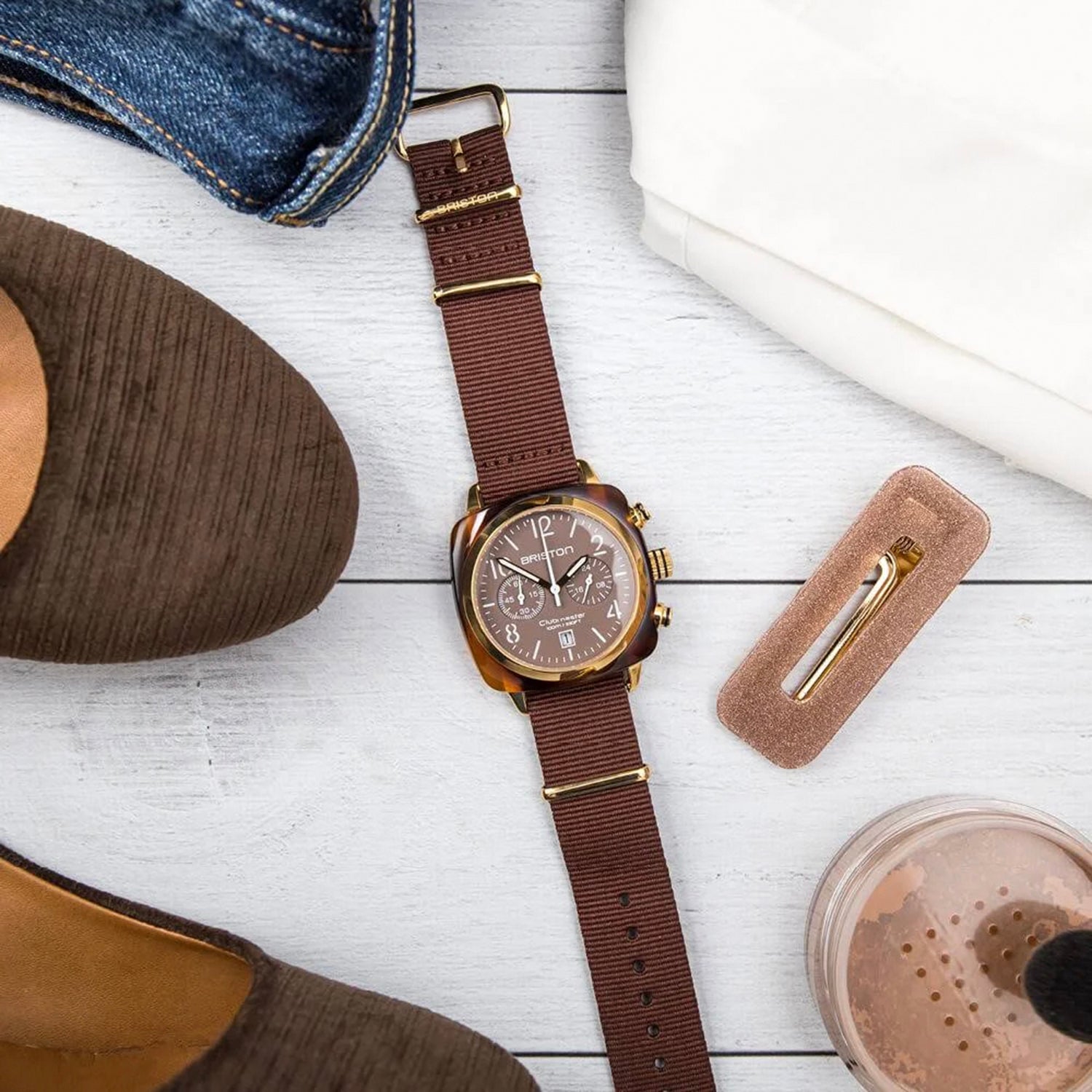 Clubmaster Classic Men Quartz Brown Dial Chronograph NATO Watch 20140.PYAT.37.NTCH