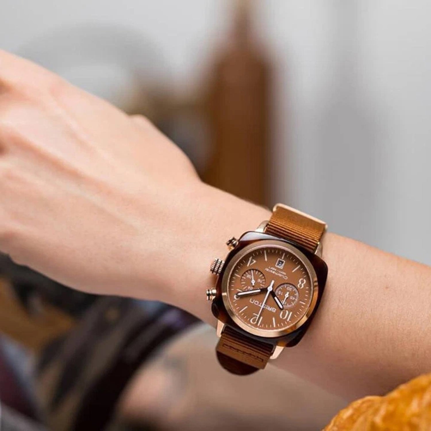 Clubmaster Unisex Quartz Brown Dial Analog NATO Watch 20140.SA.T.38.NTC