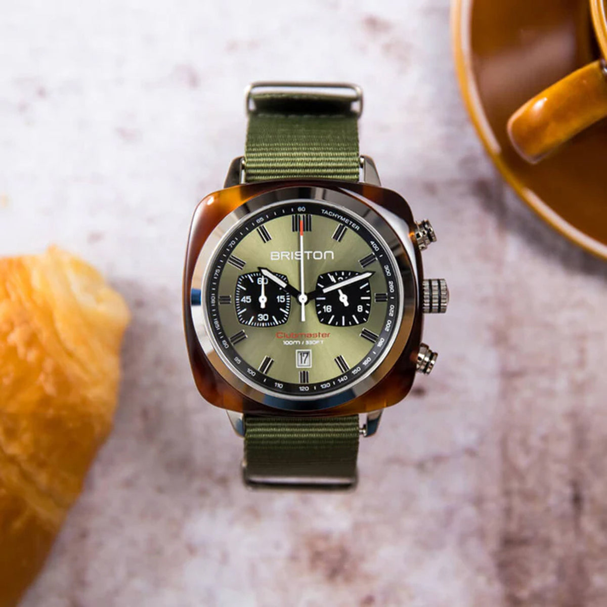 Clubmaster Sport Men Quartz Green Dial Chronograph NATO Watch 20142.SA.TS.26.NOL