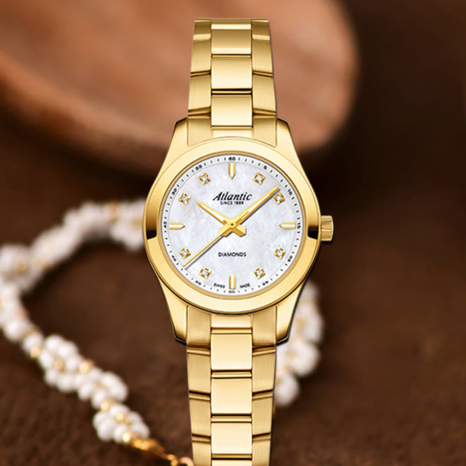 Women Quartz Mother Of Pearl Dial Analog Stainless Steel Watch 20335.45.07