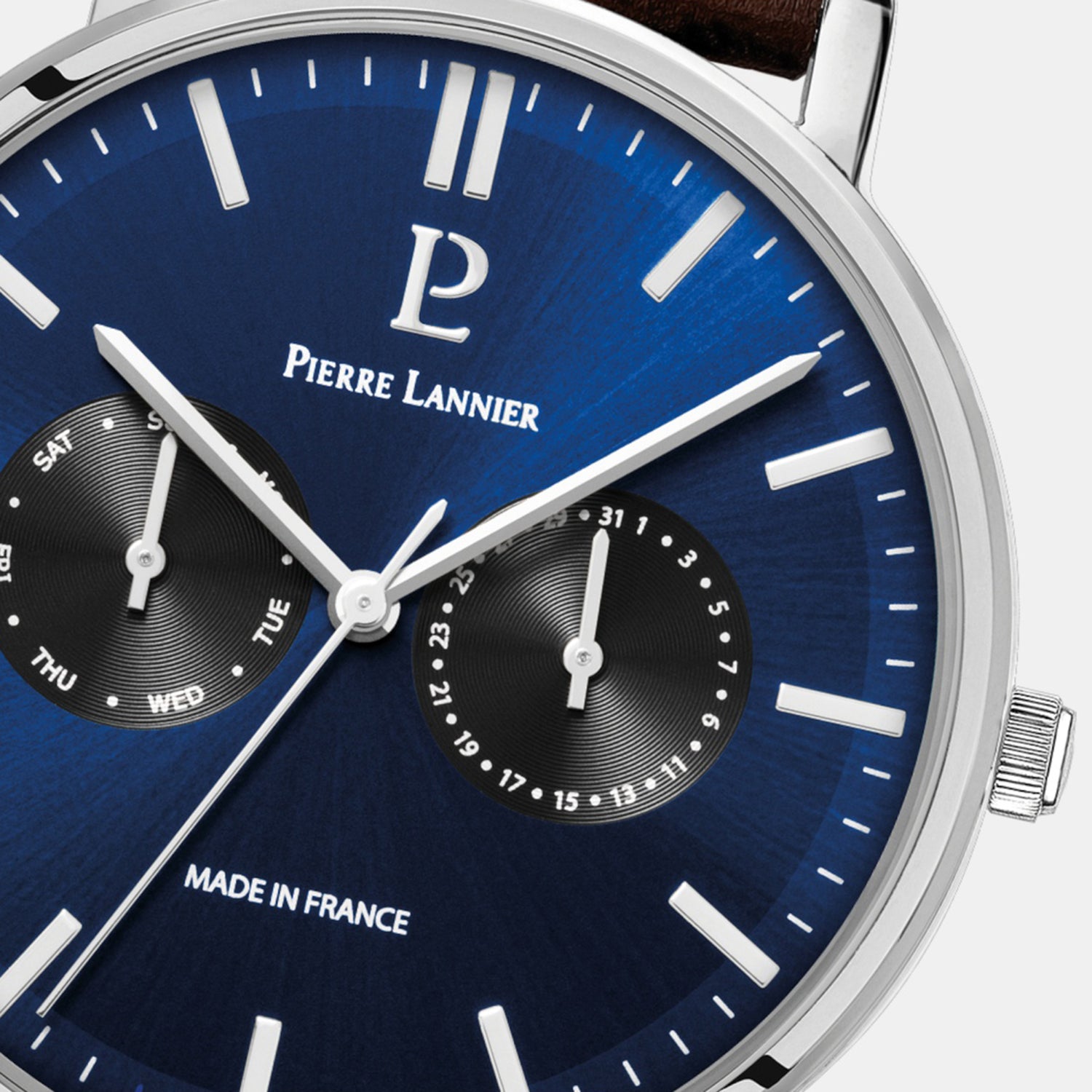 Essential Men Quartz Blue Dial Analog Leather Watch 206J164