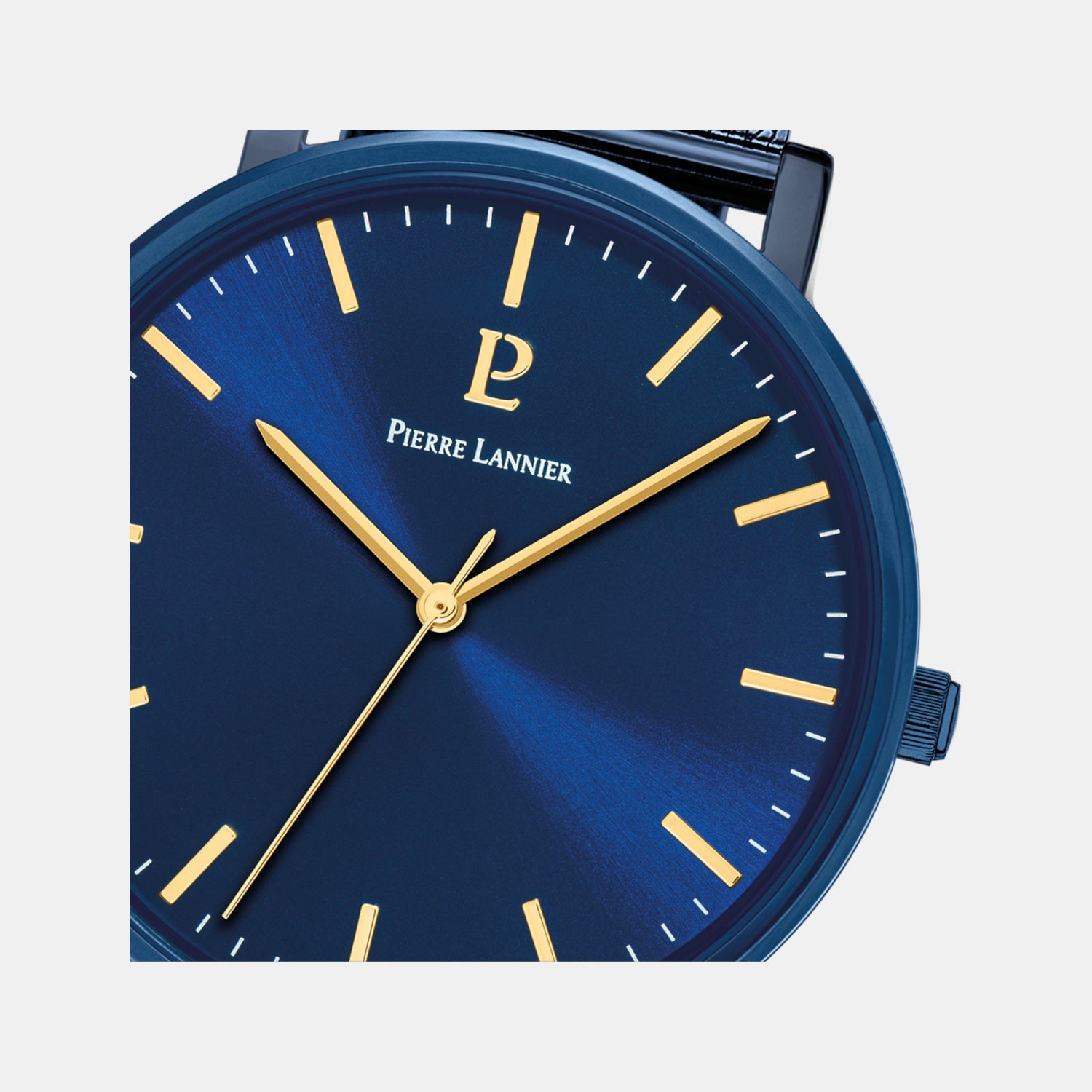 Essential Men Quartz Blue Dial Analog Mesh Watch 218F466