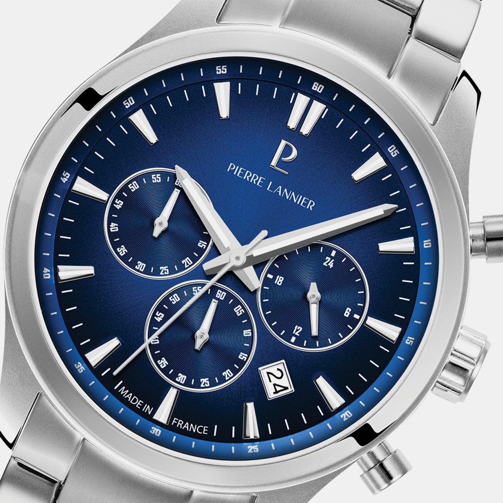 Boulevard Men Quartz Blue Dial Chronograph Stainless Steel Watch 221G161