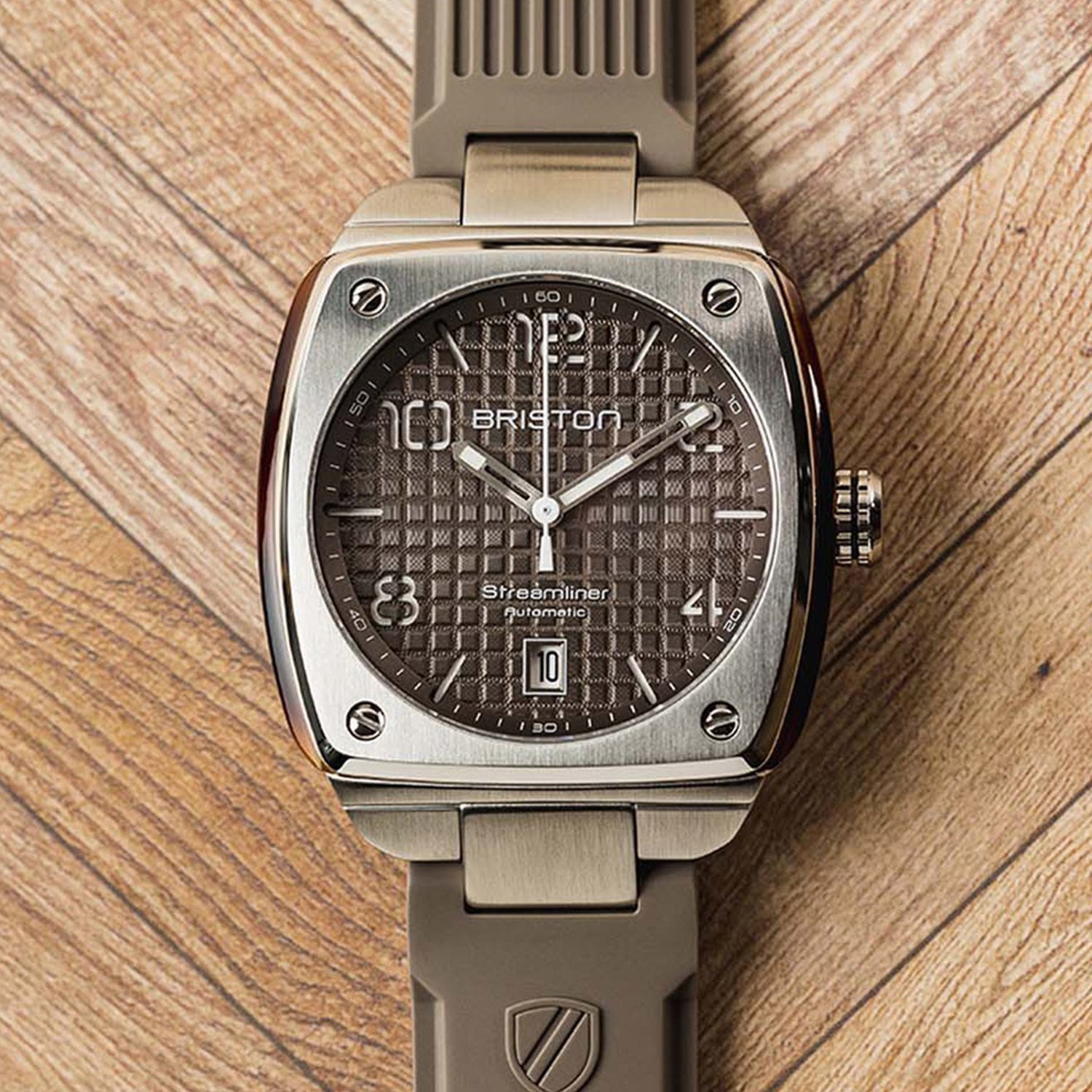 Streamliner Urban Men Automatic Grey Taupe Dial Analog Rubber Watch 23640.S.T.30.RT