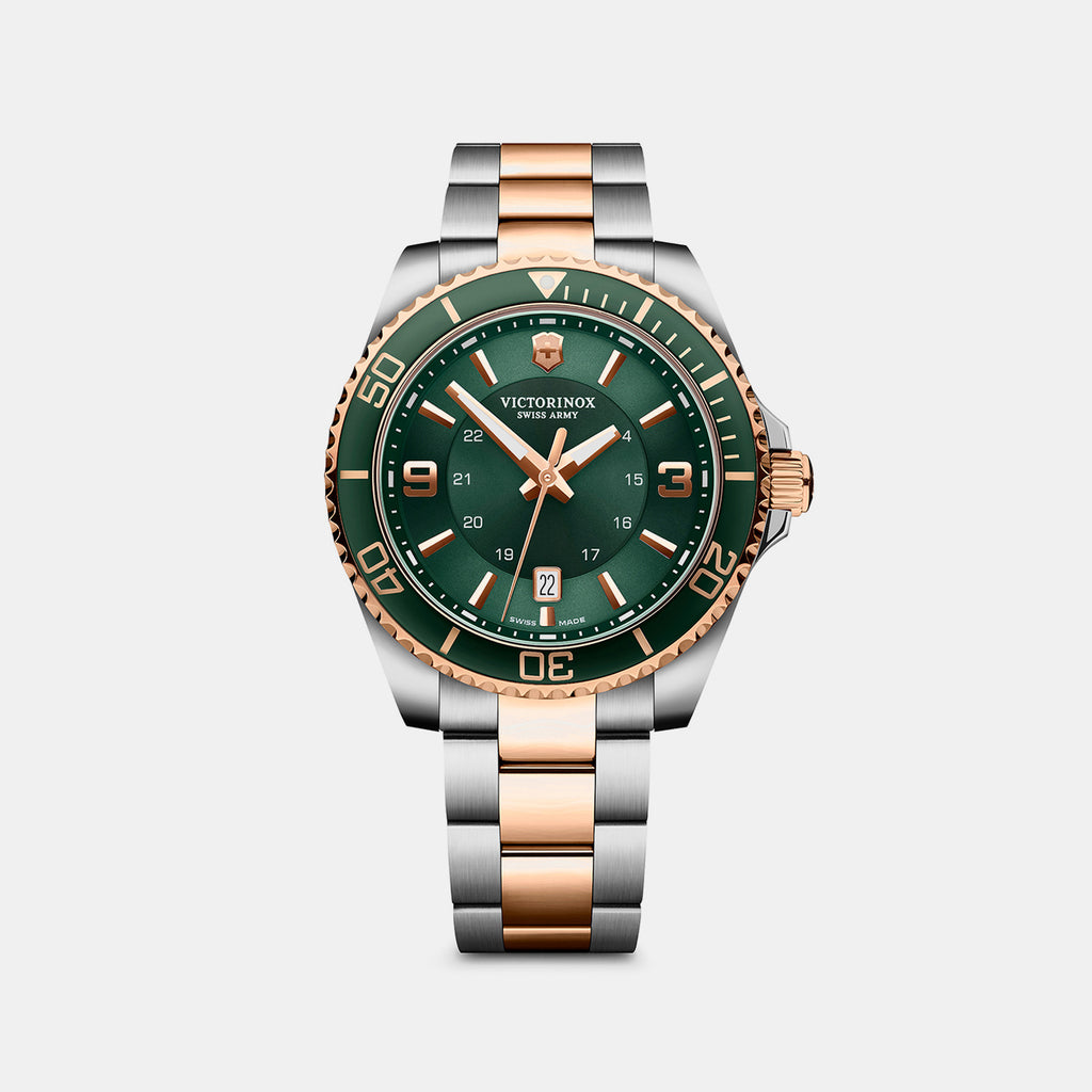 Maverick Men Quartz Green Dial Analog  Stainless Steel Watch 242008