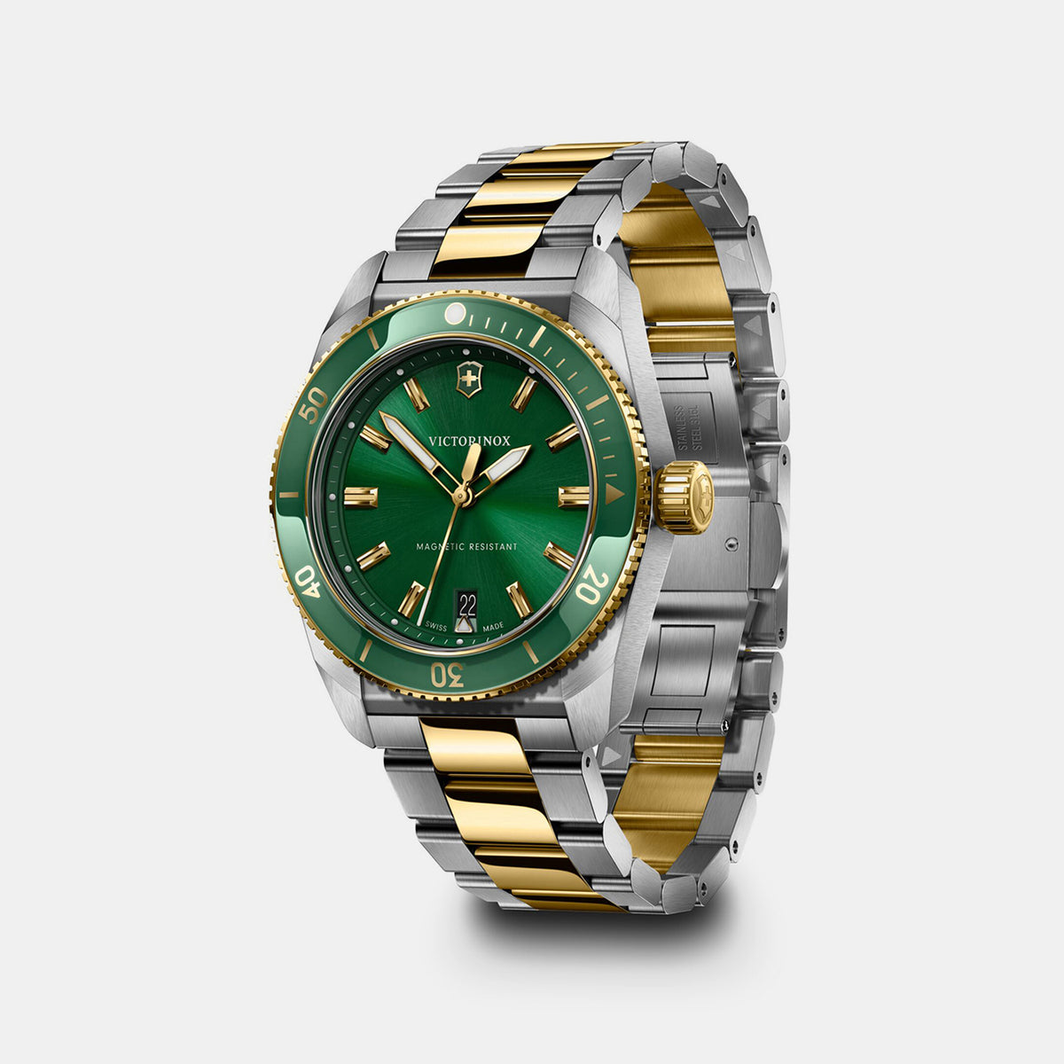 Maverick Men Quartz Green Dial Analog  Stainless steel Watch 242101