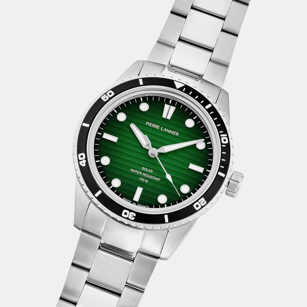 Inti Men Solar Green Dial Analog Stainless Steel Watch 244H171