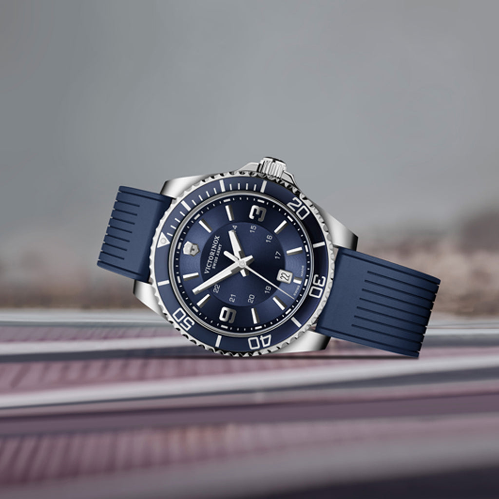 Maverick Men Quartz Blue Dial Analog  Rubber Watch 249184