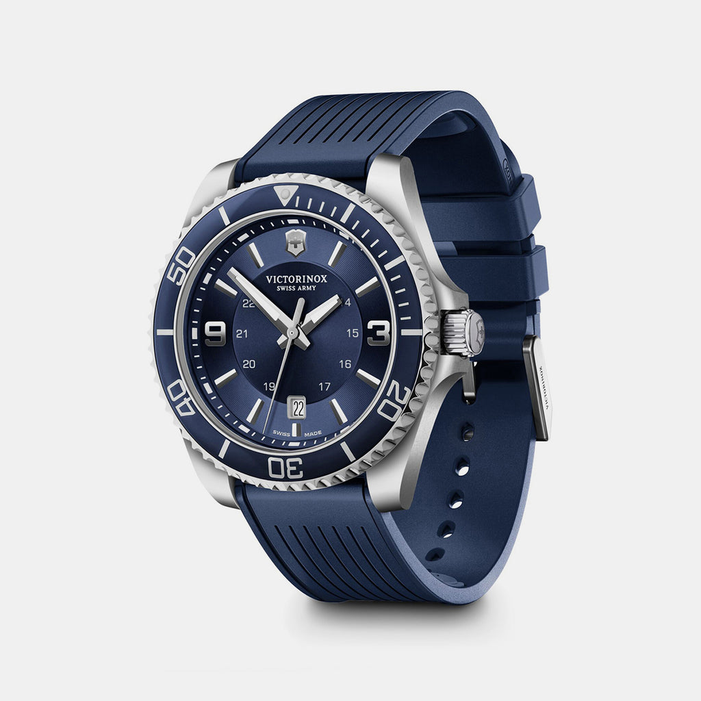 Maverick Men Quartz Blue Dial Analog  Rubber Watch 249184