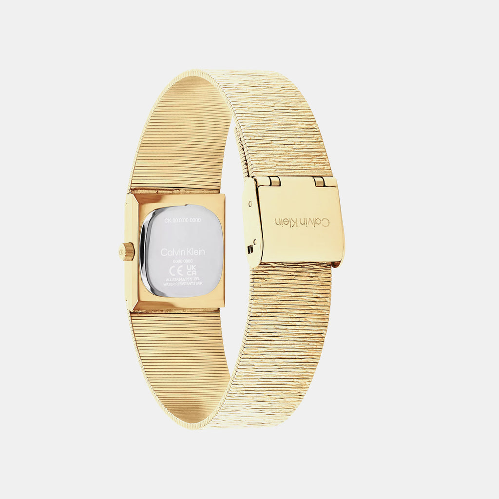 Sophisticated Square Women Quartz Champagne Dial Analog Stainless Steel Watch 25100178