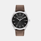 Men Quartz Black Dial Analog Leather Watch 25200354