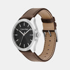 Men Quartz Black Dial Analog Leather Watch 25200354