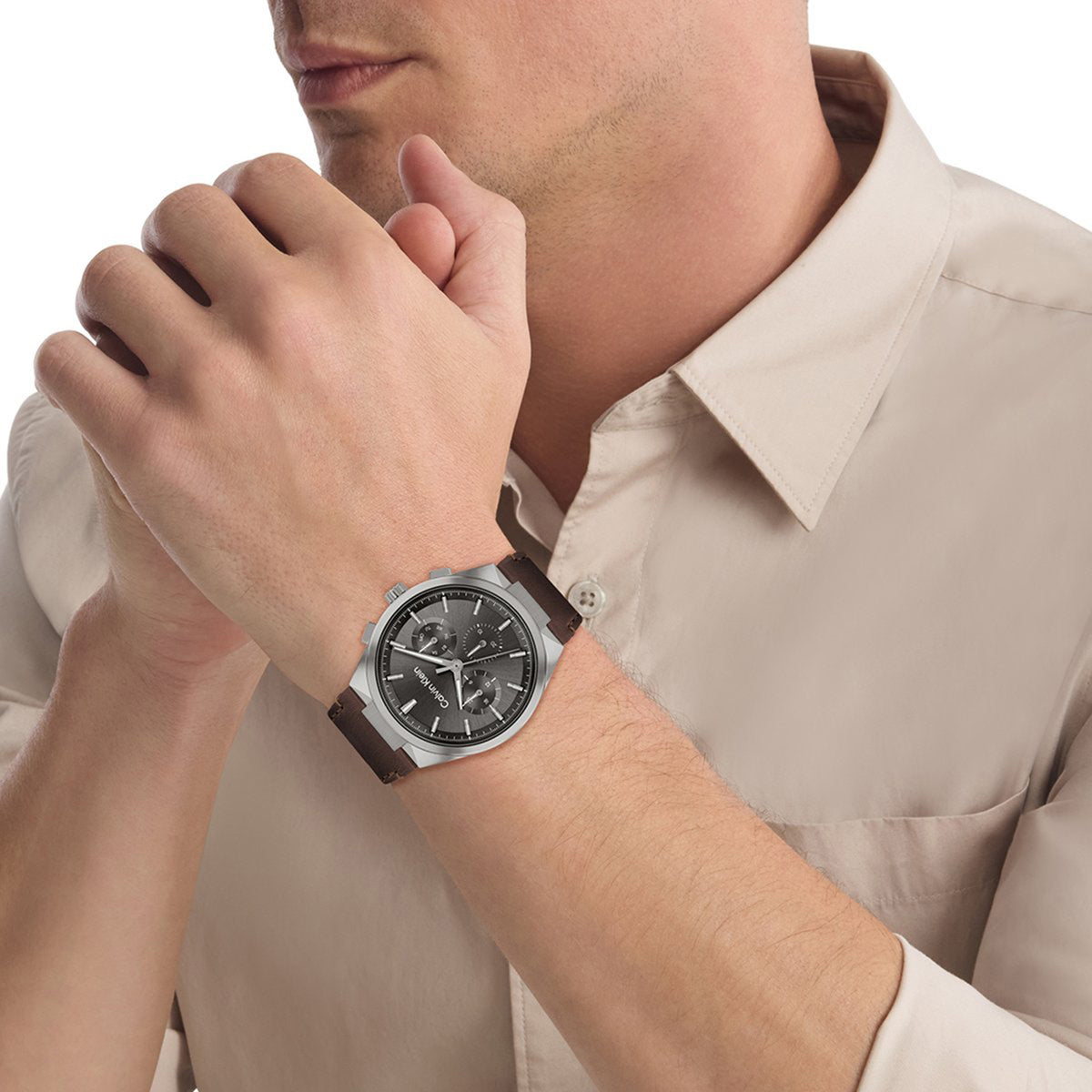 Distinguish Men Quartz Grey Dial Multi-Function Leather Watch 25200508