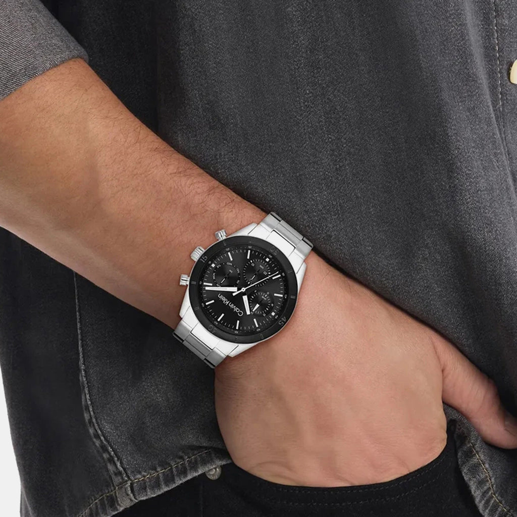 Performance Men Quartz Black Dial Analog Stainless Steel Watch 25200557