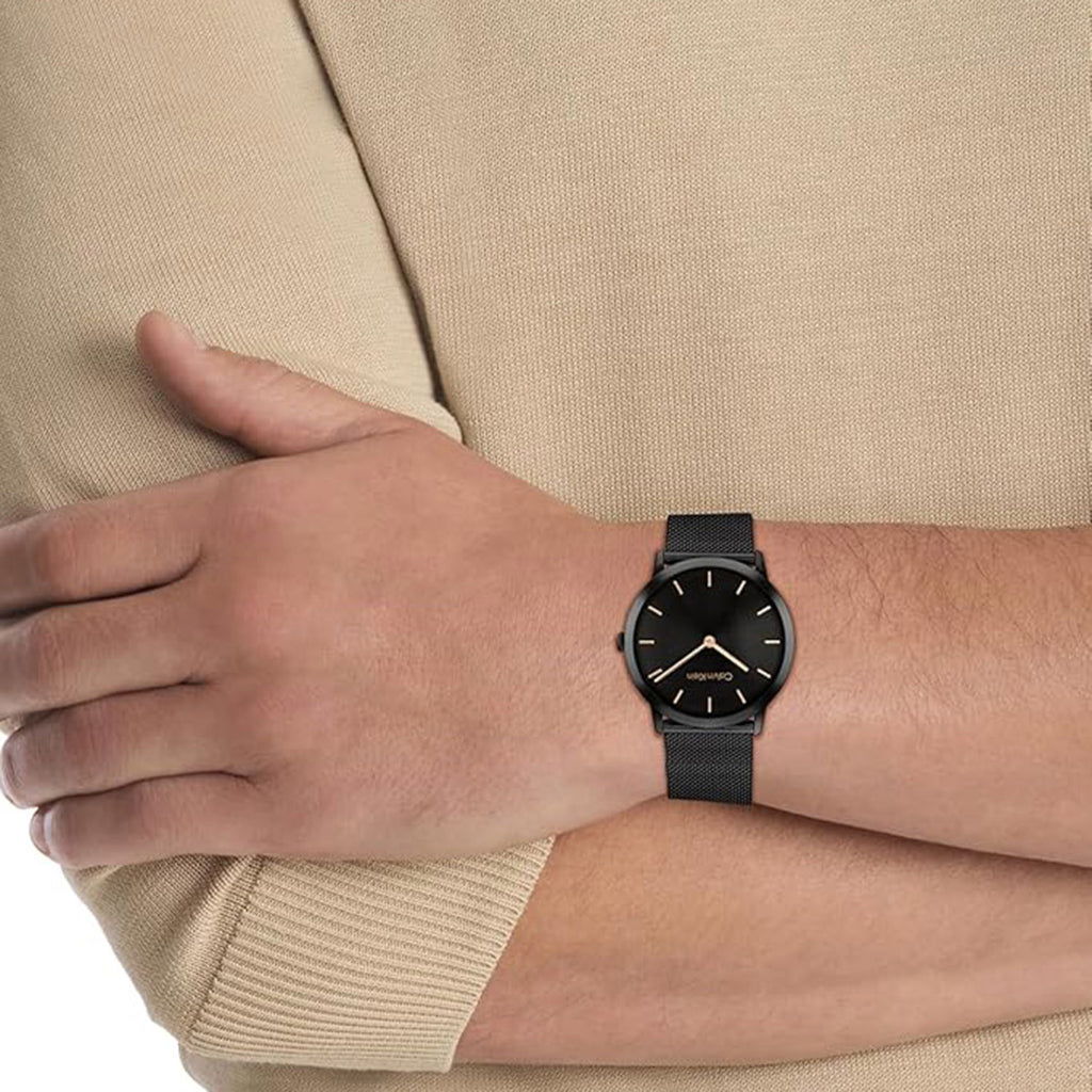 Exceptional Unisex Quartz Black Dial Analog Stainless Steel Watch 25300002