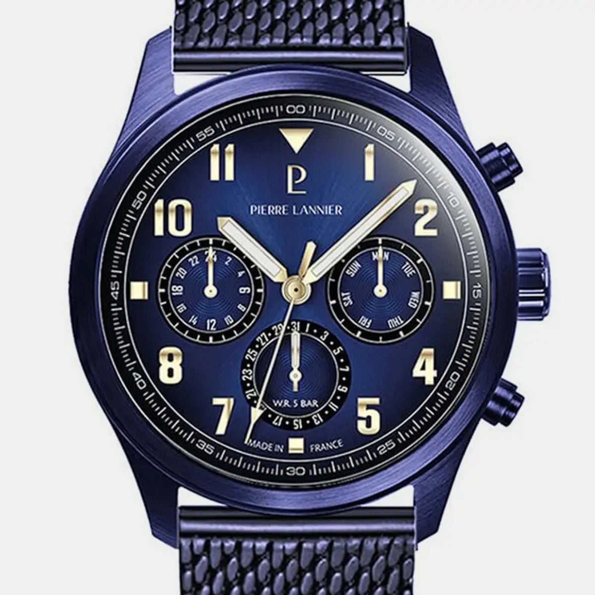 Aviator Men Quartz Blue Dial Chronograph Mesh Watch 258M469