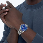Series 800 Men Quartz Blue Dial Analog Stainless Steel Watch 2600137