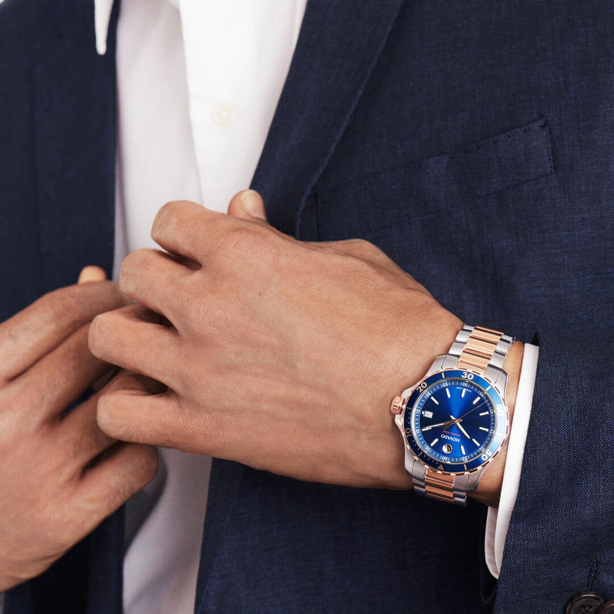 Series 800 Men Quartz Blue Dial Analog Stainless Steel Watch 2600149