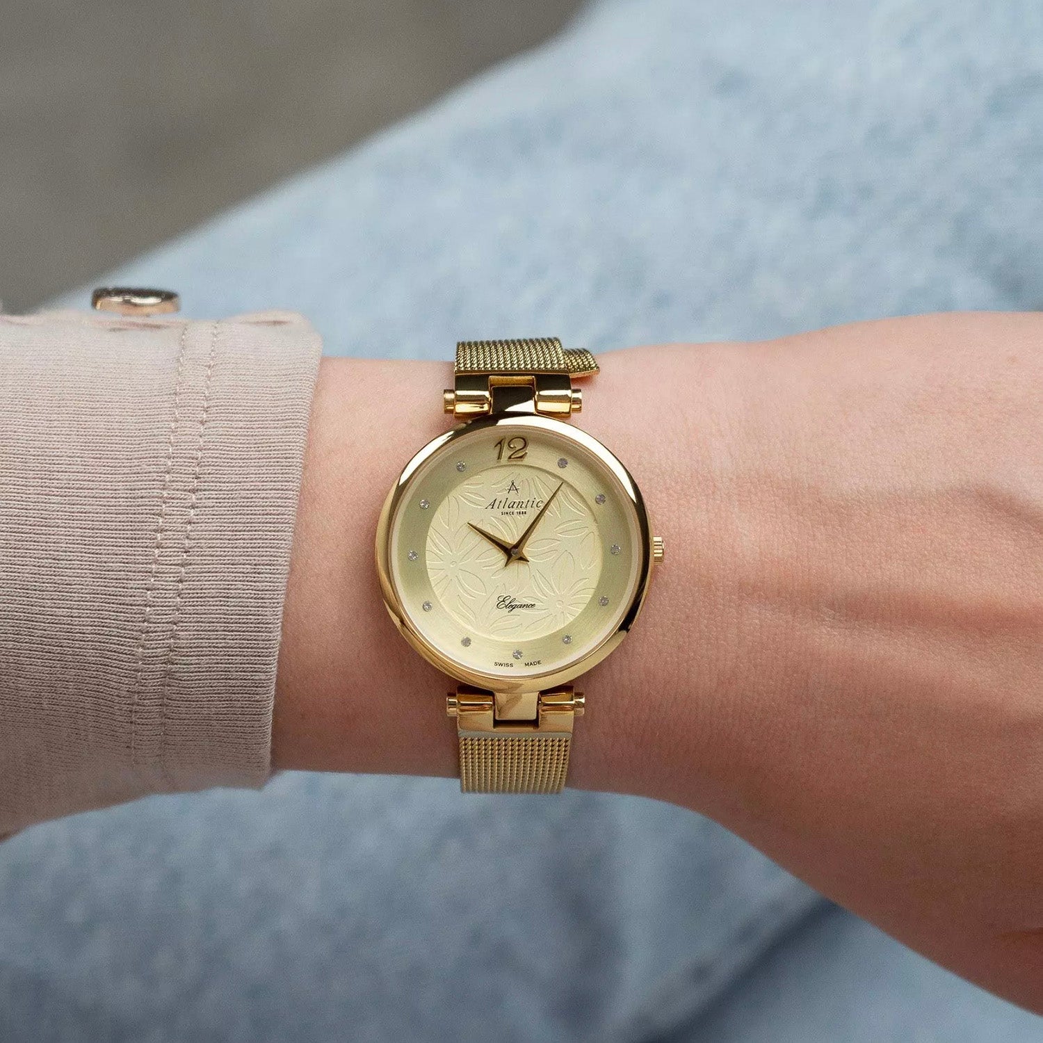 Elegance Floral Women Quartz Champagne Dial Analog Mesh Watch 29037.45.31MB