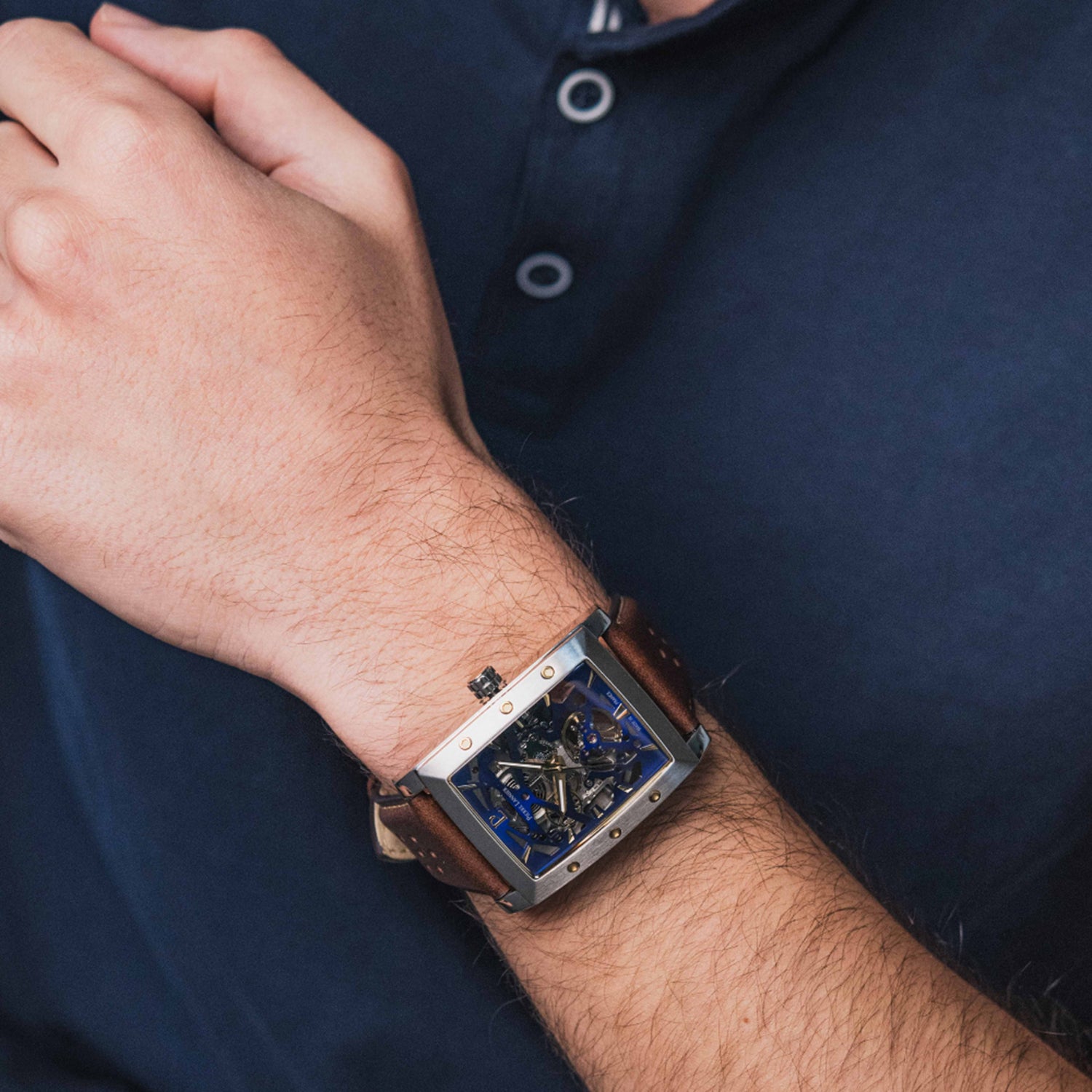 Hector Men Automatic Blue Dial Analog Leather Watch 342A164