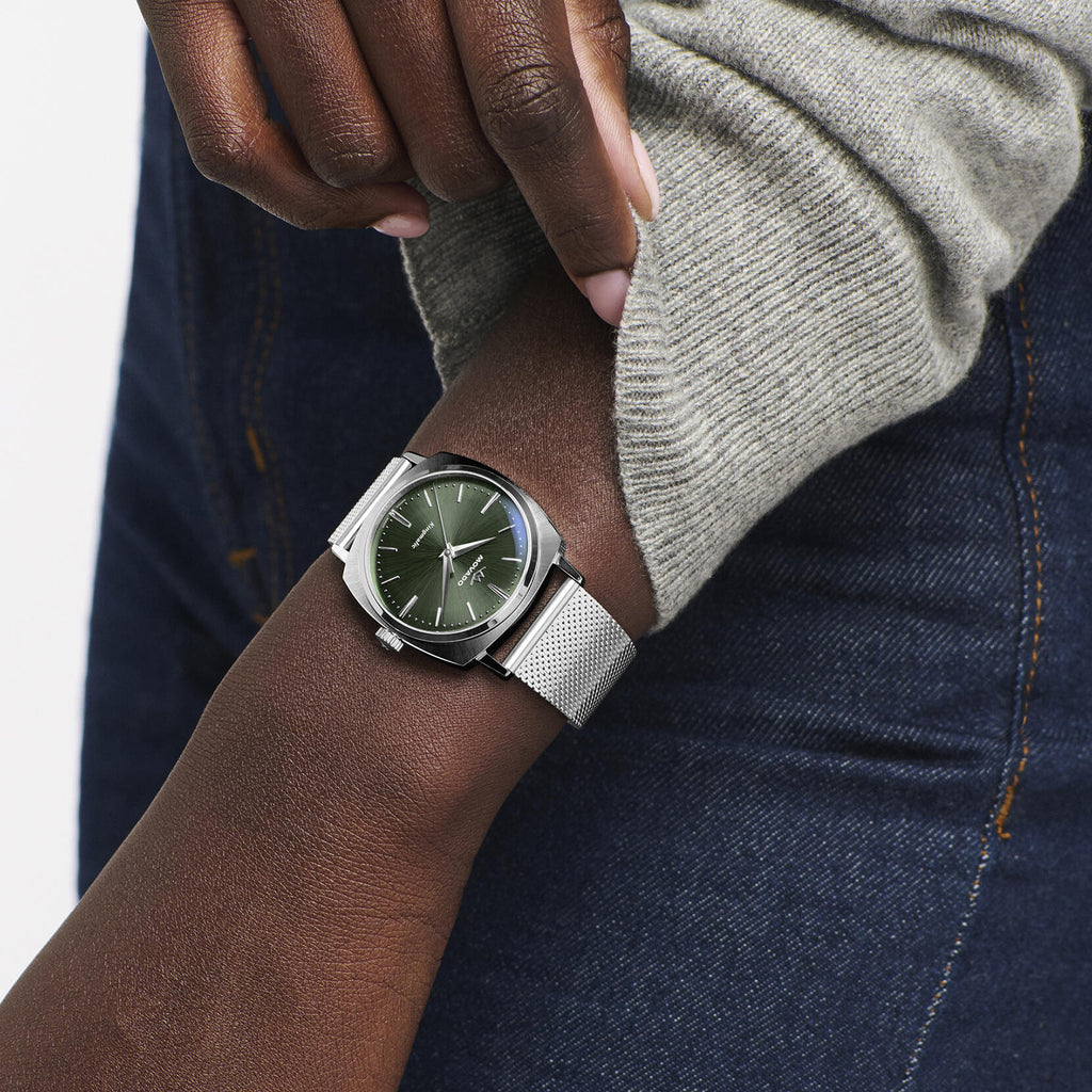 Heritage Kingmatic Unisex Quartz Green Dial Analog Mesh Watch 3650169