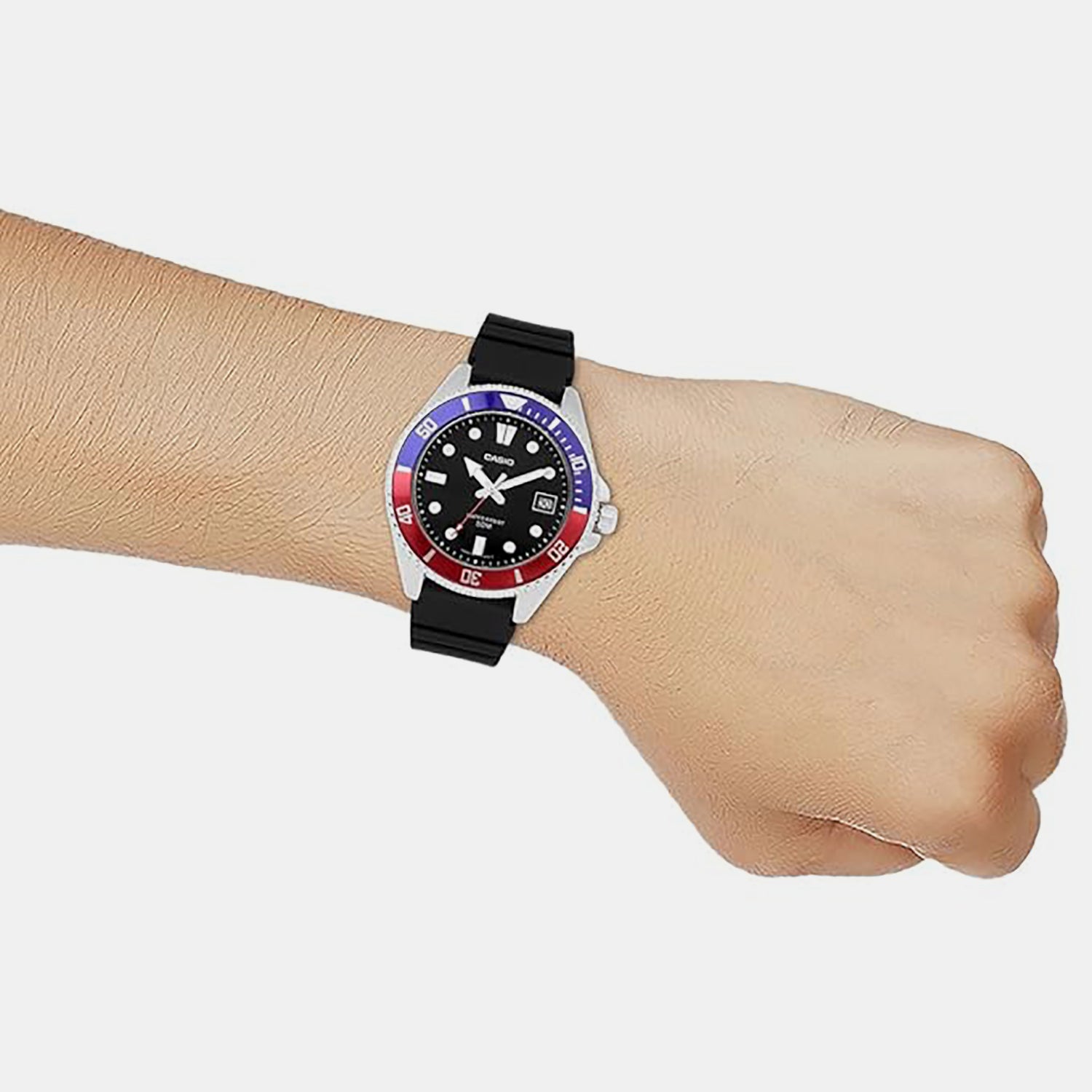 Enticer Men Quartz Black Dial Analog Resin Watch A2194