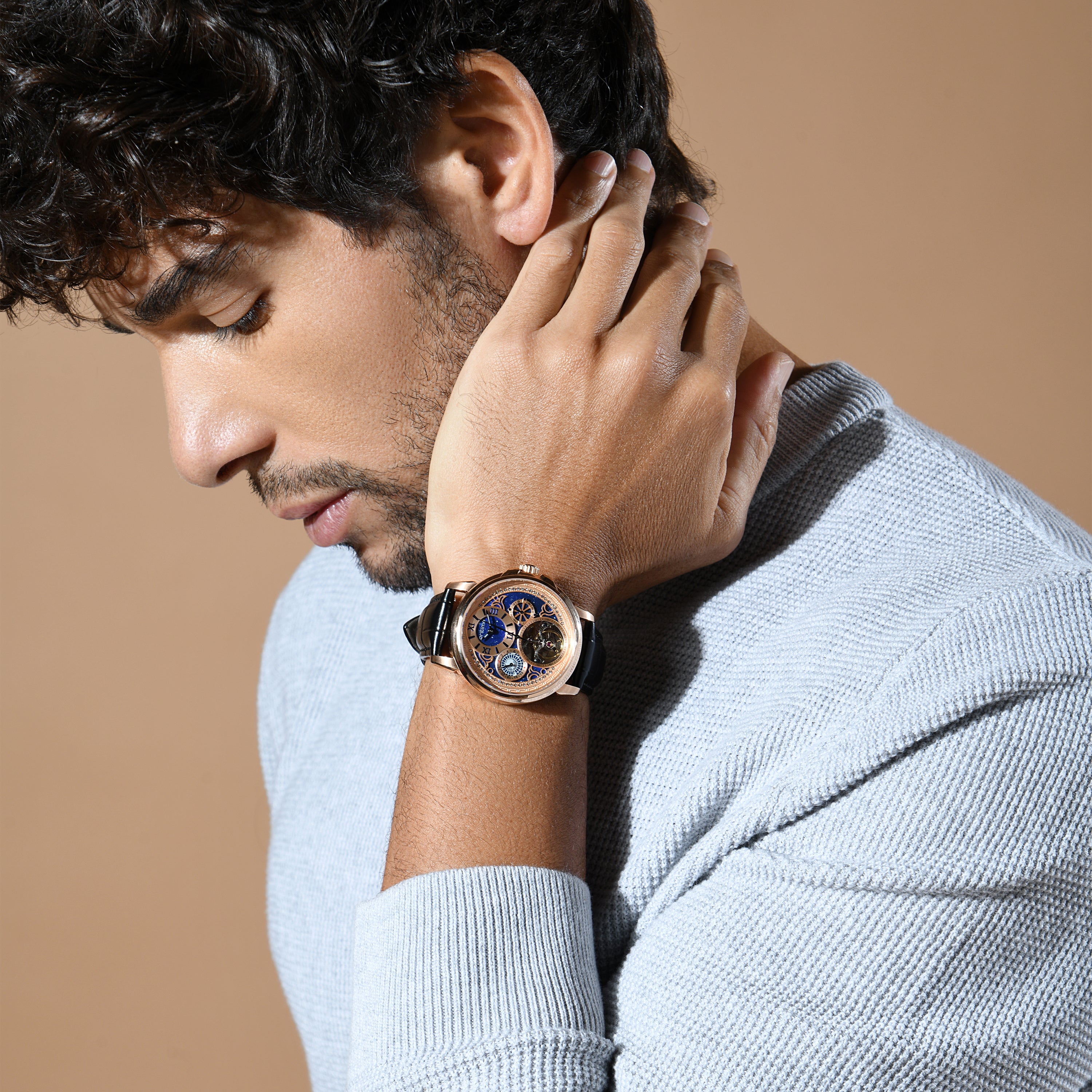 Britime Men Round Blue watch