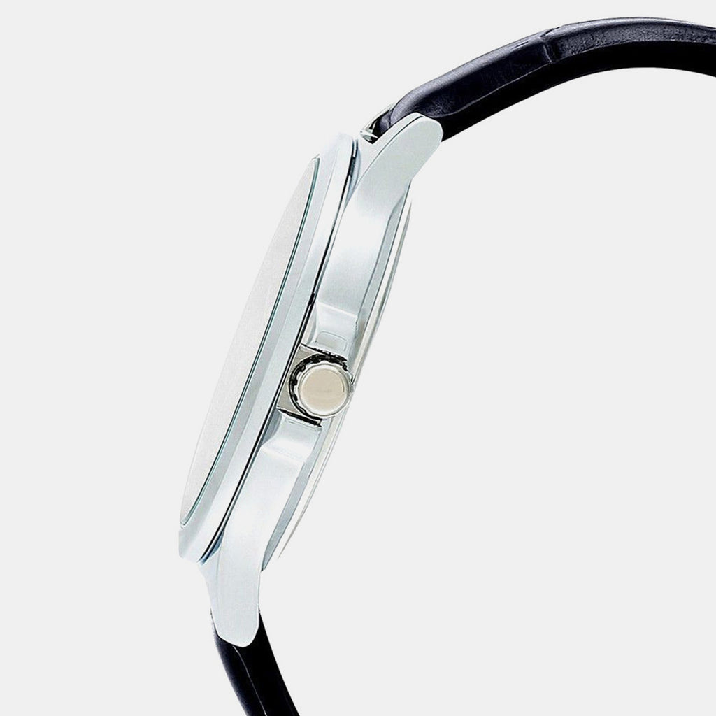 Enticer Men Quartz Black Dial Multi-Function Leather Watch A1176