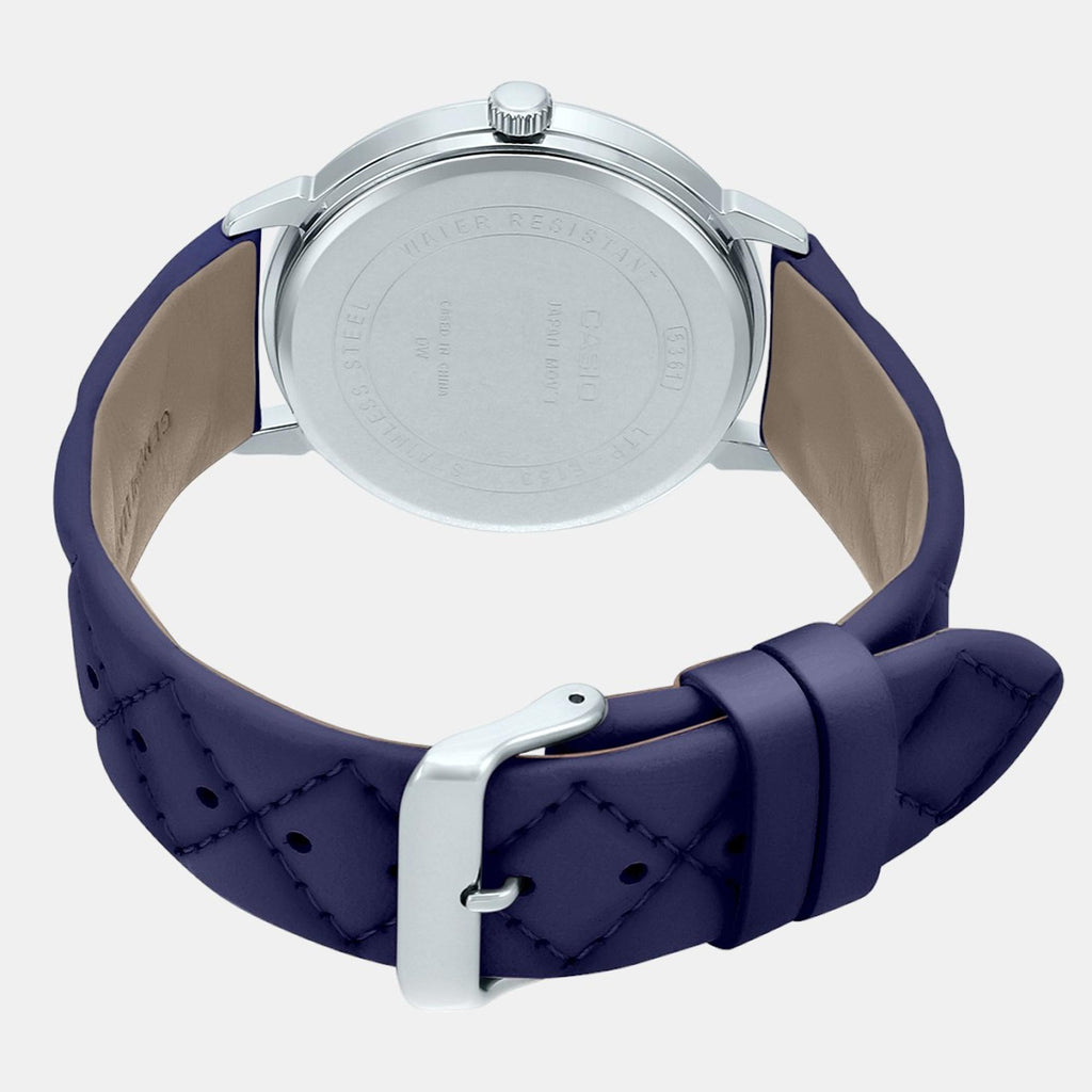 Enticer Women Quartz Silver Dial Analog Leather Watch A1482