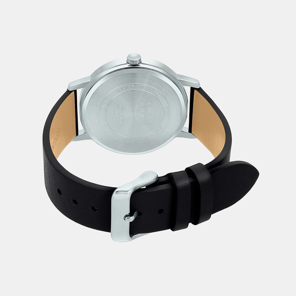 Enticer Men Quartz Black Dial Analog Leather Watch A1521