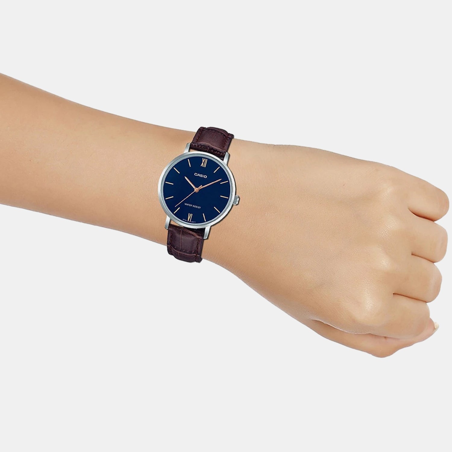 Enticer Women Quartz Blue Dial Analog Leather Watch A1629