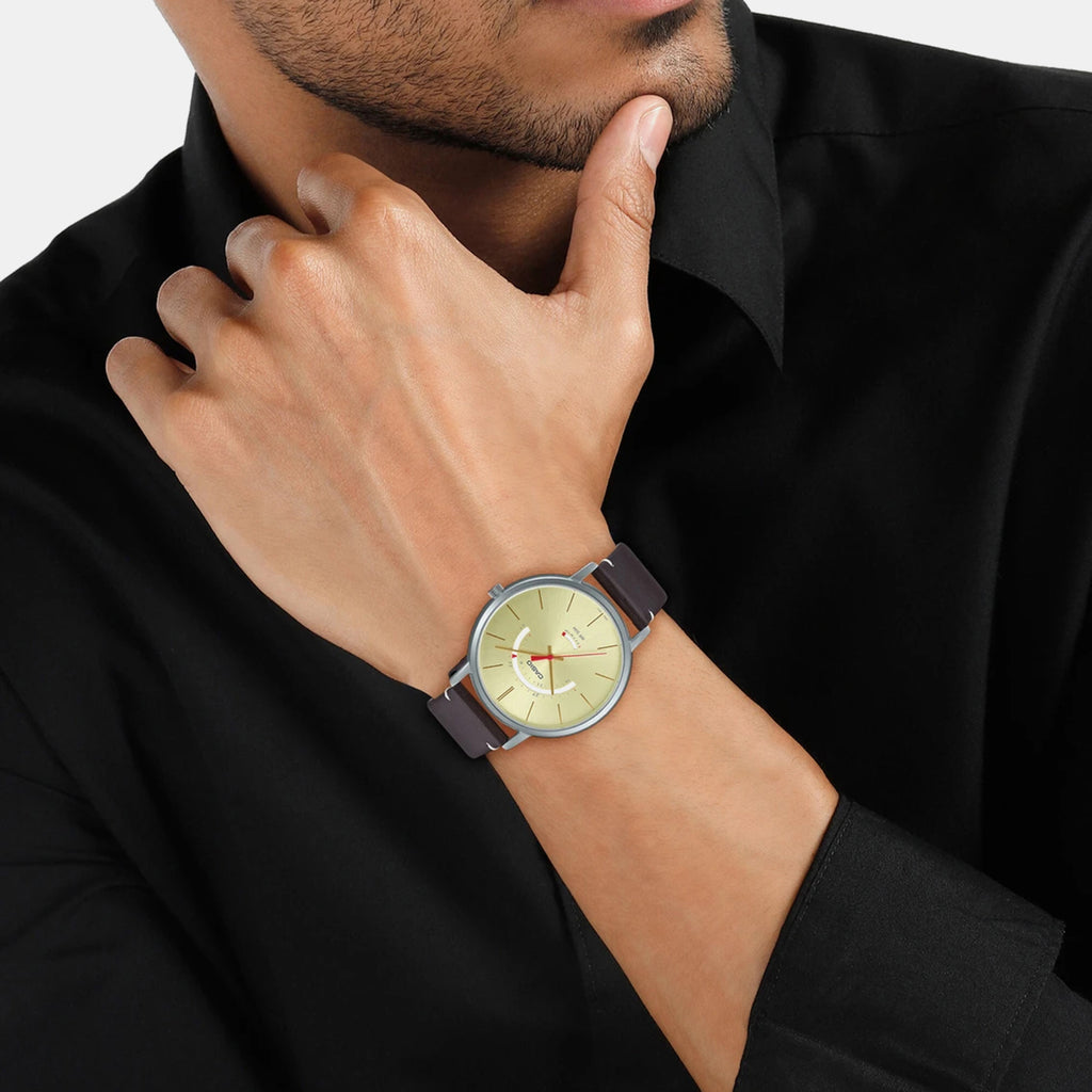 Enticer Men Quartz Yellow Dial Analog Leather Watch A1879