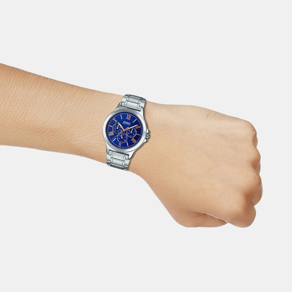 Enticer Men Quartz Blue Dial Chronograph Stainless Steel Watch A1894