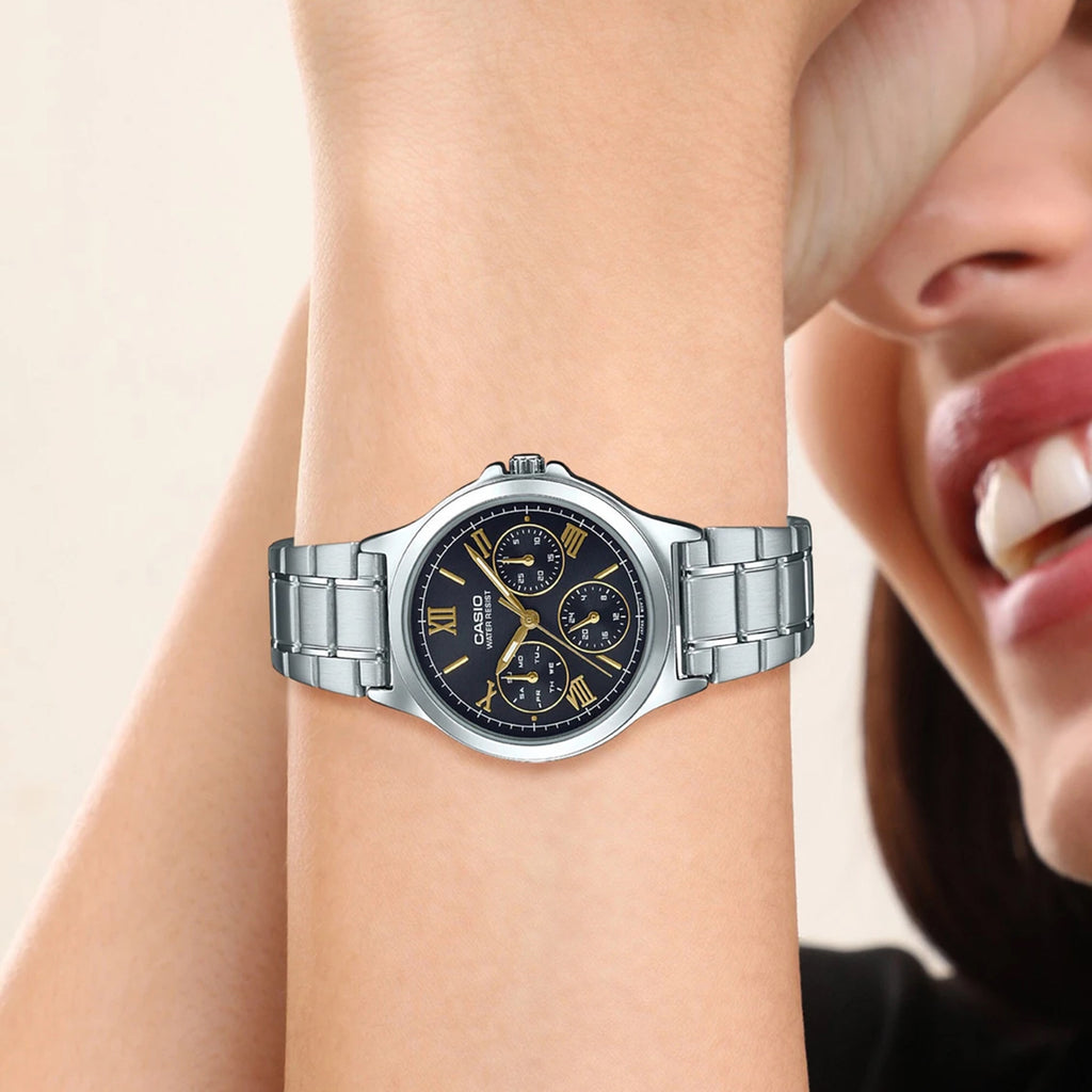 Enticer Women Quartz Black Dial Chronograph Stainless Steel Watch A1898