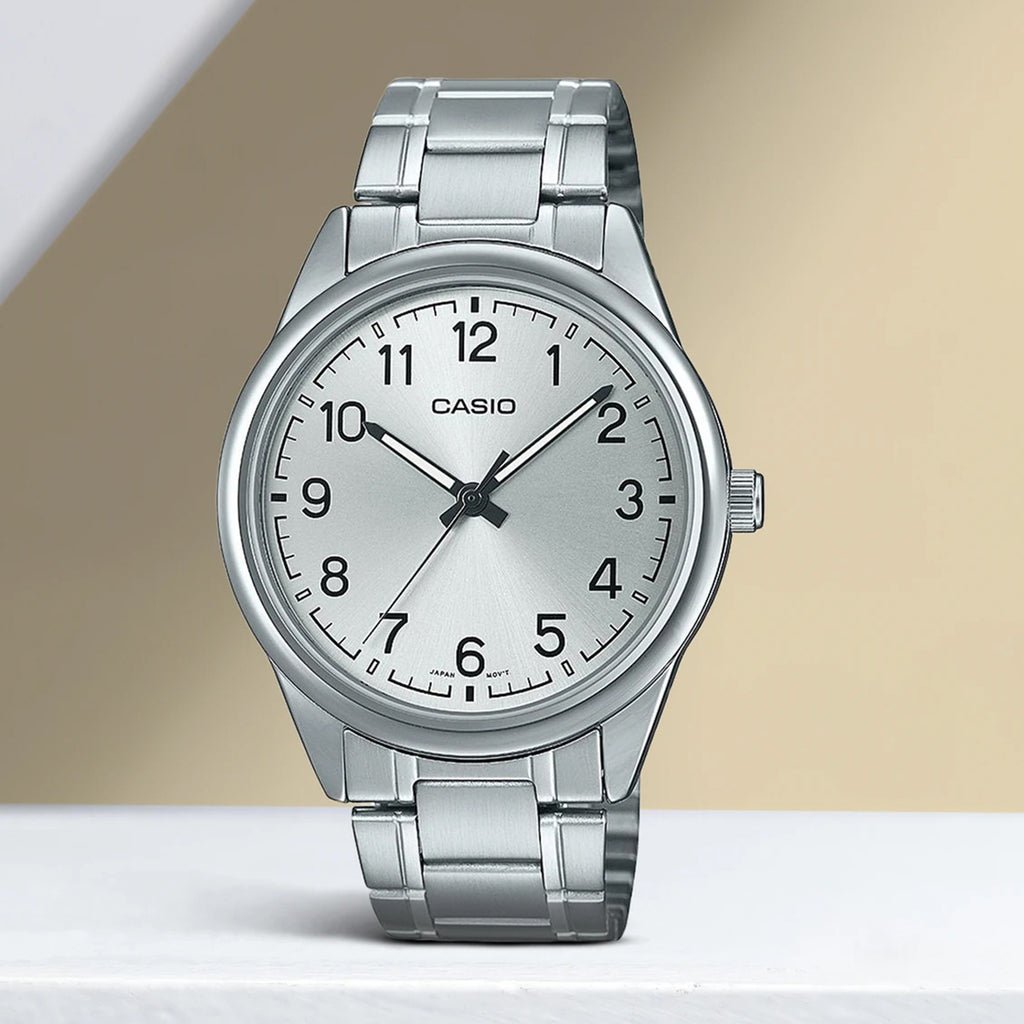 Enticer Men Quartz Silver Dial Analog Stainless Steel Watch A2032