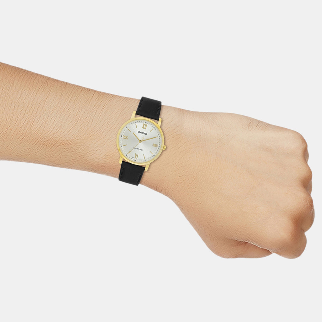 Enticer Men Quartz Silver Dial Analog Leather Watch A2160