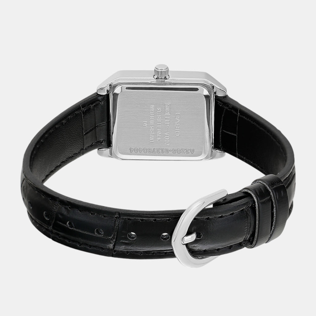 Enticer Women Quartz Black Dial Analog Leather Watch A2286