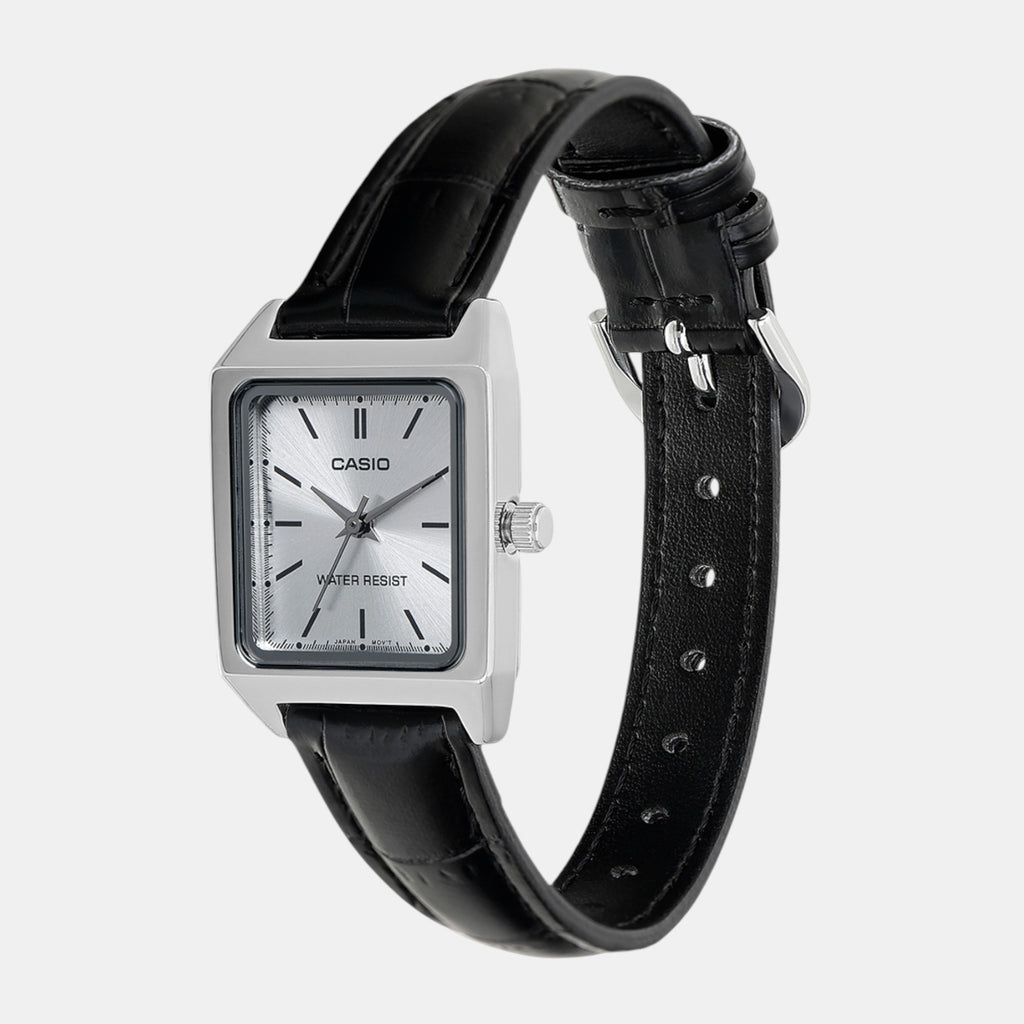 Enticer Women Quartz Silver Dial Analog Leather Watch A2289