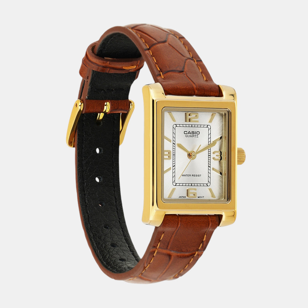 Enticer Women Quartz White Dial Analog Leather Watch A2358