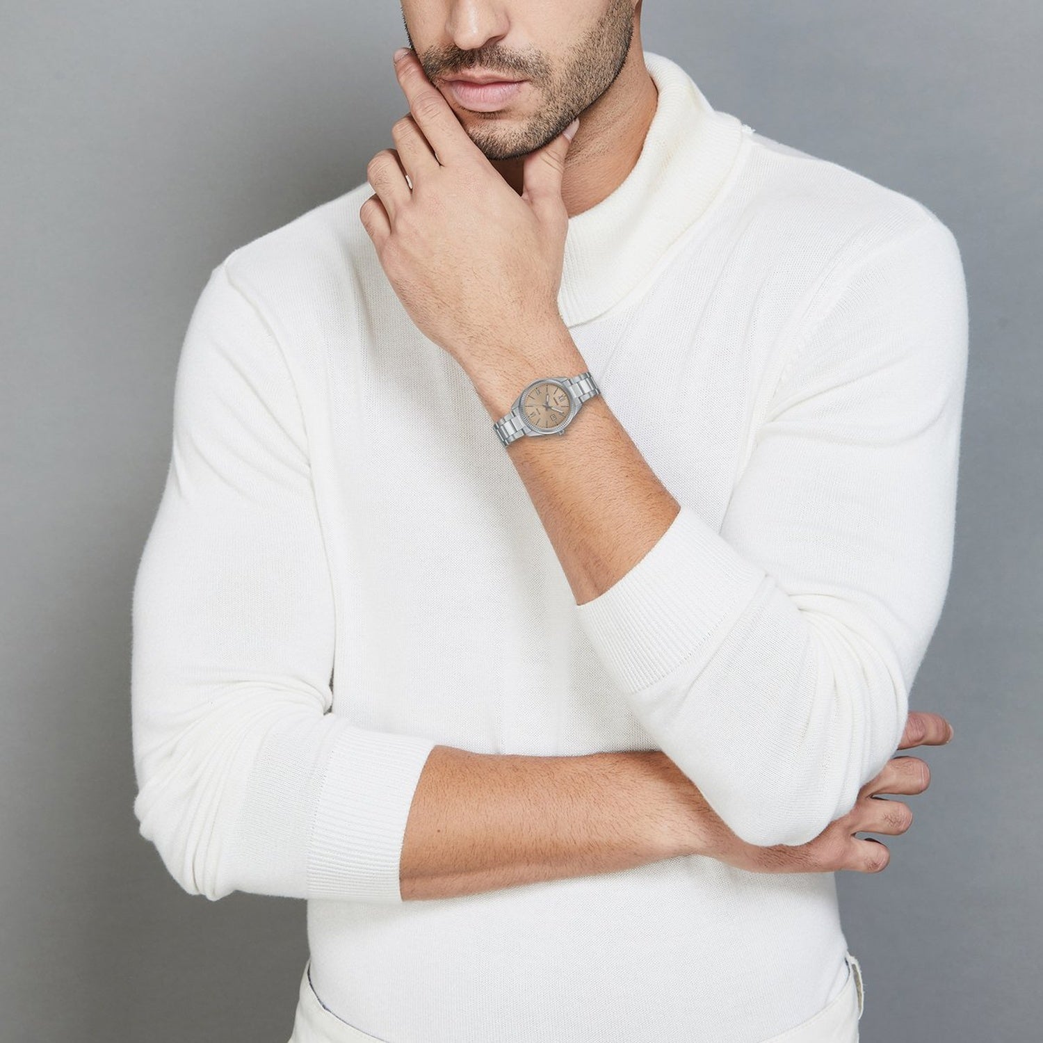 Enticer Women Quartz Beige Dial Analog Stainless Steel Watch A2361