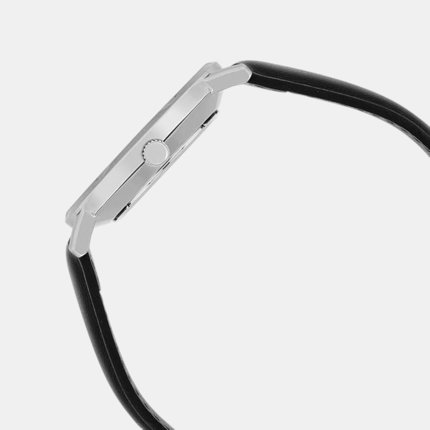 Enticer Men Quartz Black Dial Analog Leather Watch A2408